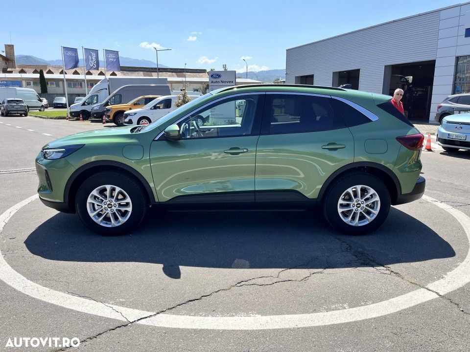 Ford Kuga - 2