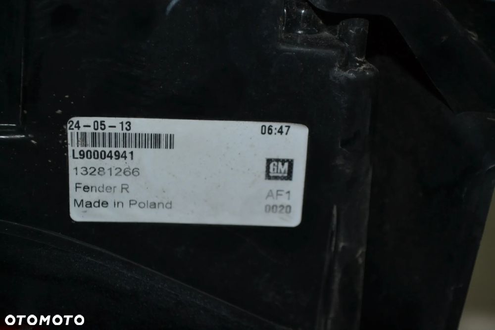 OPEL ASTRA J GTC 3D LAMPA TYŁ TYLNA PRAWA W BŁOTNIK 13281266 - 4