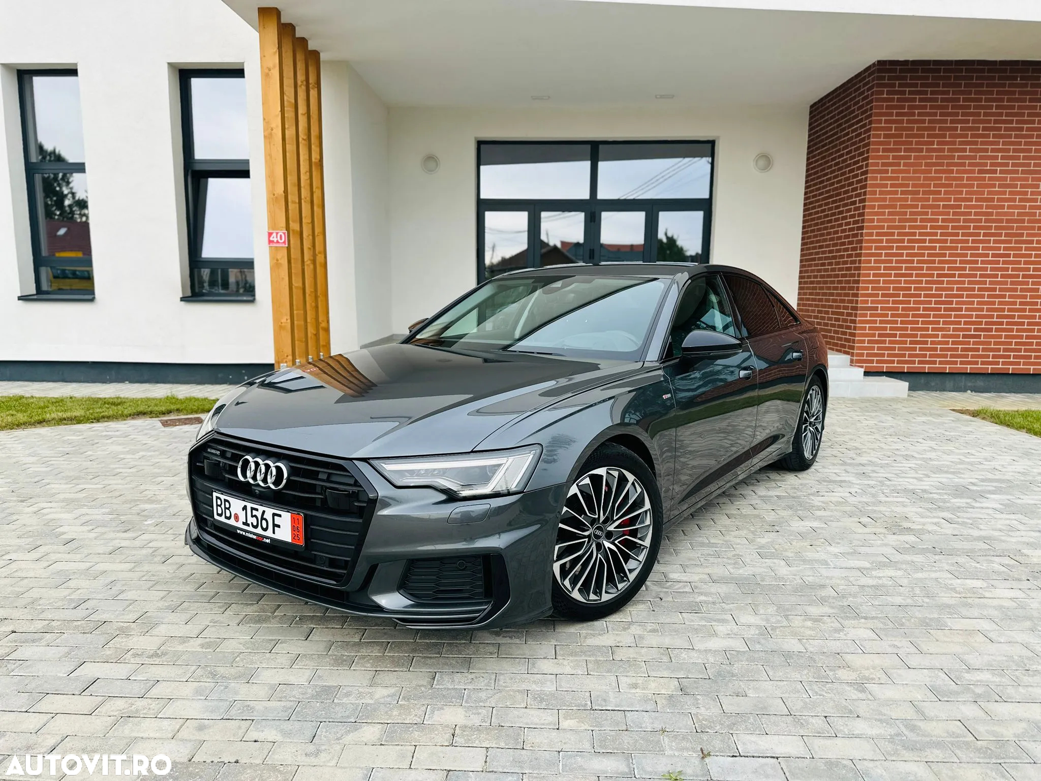 Audi A6 Avant 55 TFSI e quattro S tronic sport - 3