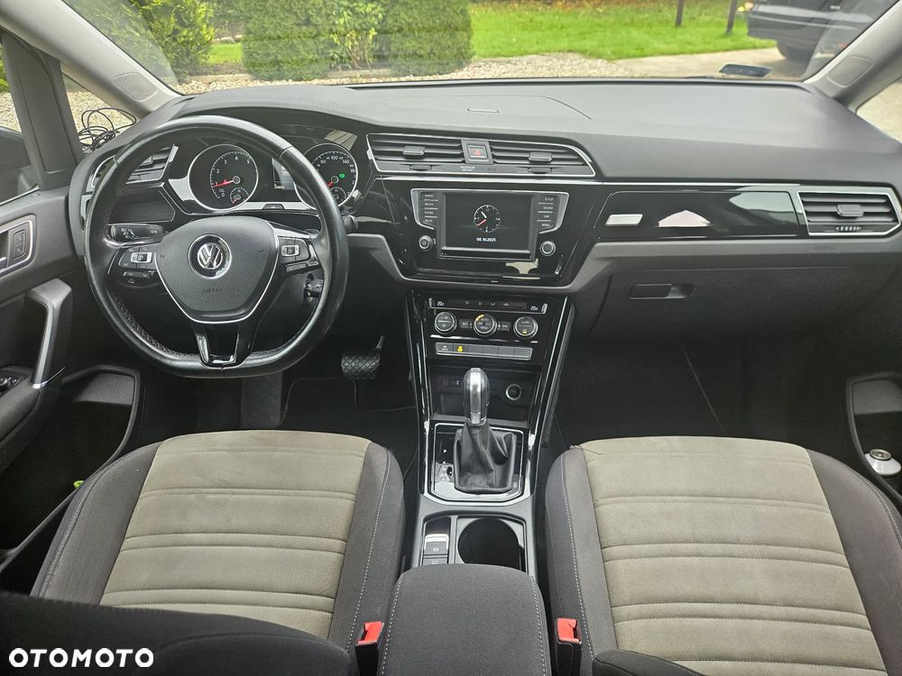 Volkswagen Touran 1.4 TSI BMT Comfortline DSG - 6