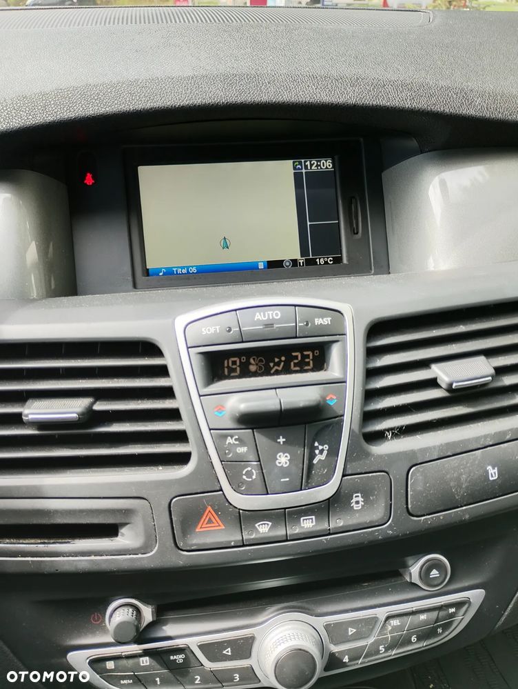 Renault Laguna - 16