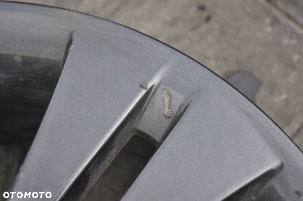 SKODA  FELGA 7.0 x 17 ET 41 5J0601025HA - 5