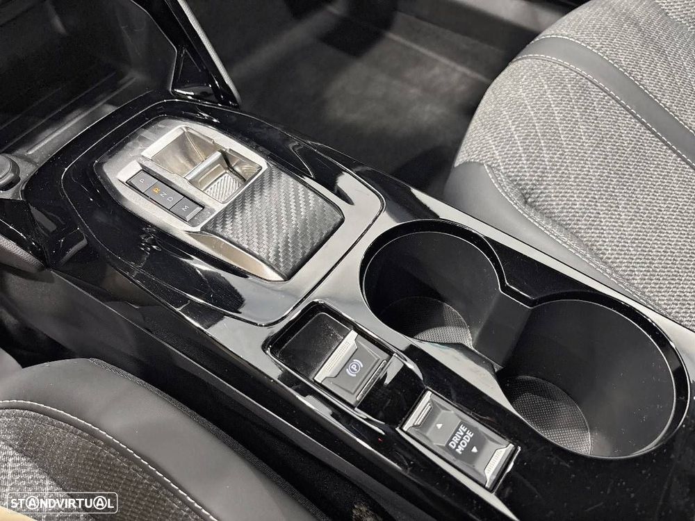 Peugeot 2008 1.2 Hybrid Allure e-DCS6 - 20