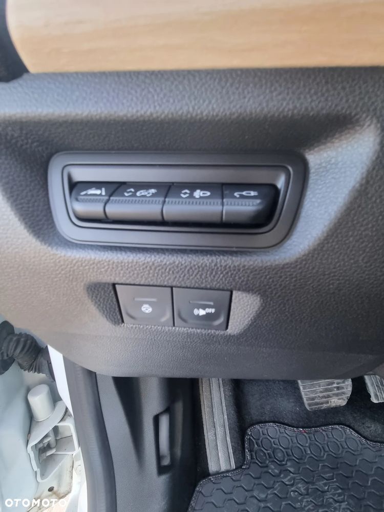 Renault Zoe EV50 135hp Riviera - 13