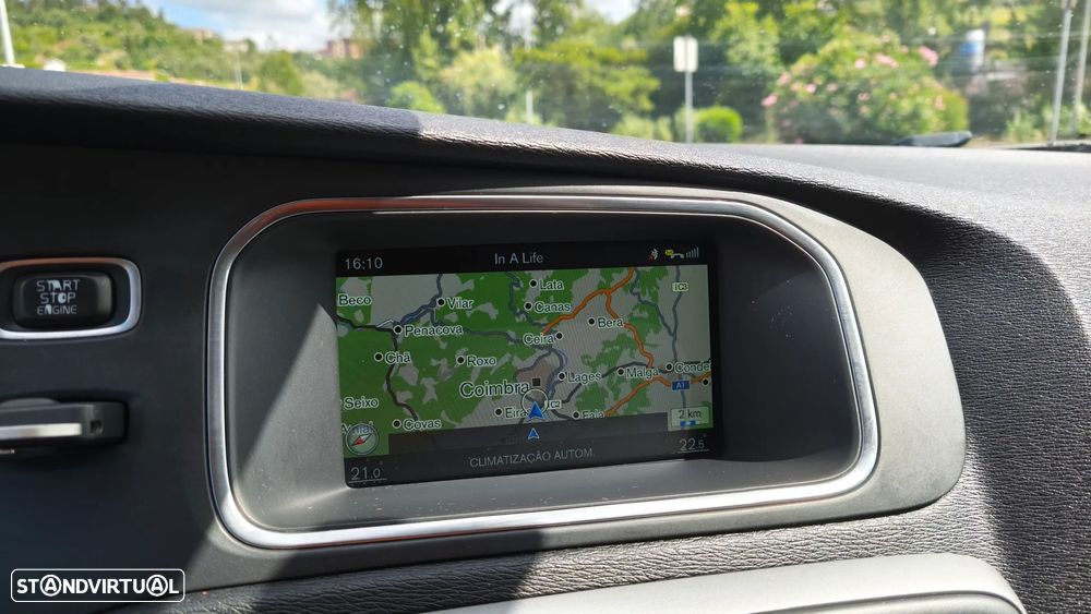 Volvo V40 Cross Country 1.6 D2 Kinetic - 14