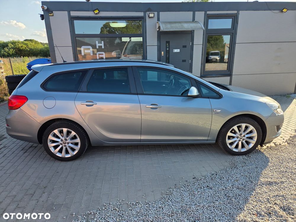 Opel Astra - 4