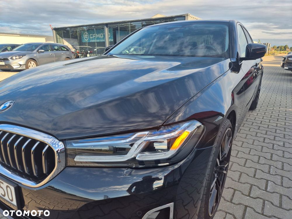 BMW Seria 5 530d mHEV Luxury Line - 3