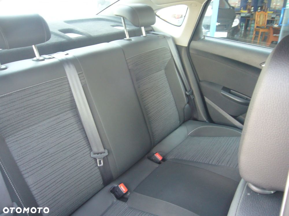 Opel Astra 1.4 T Enjoy - 17