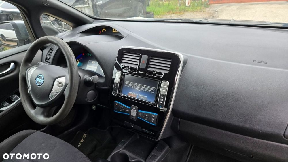 Nissan Leaf - 22