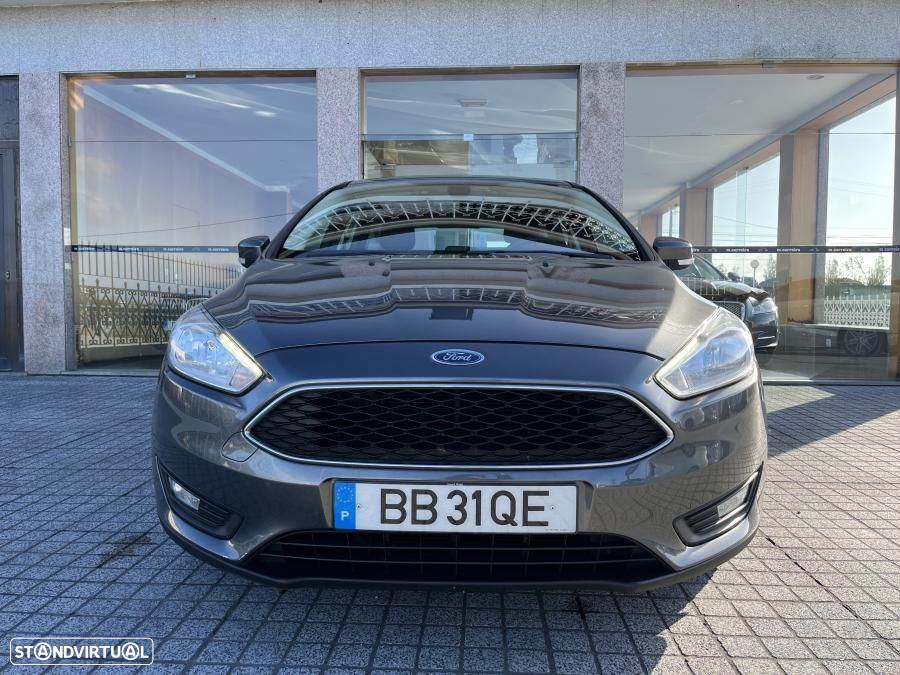 Ford Focus 1.0 EcoBoost S&S COOL&CONNECT - 28