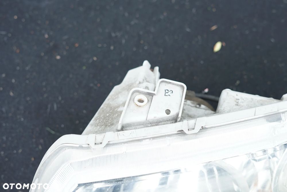 Lampa przód przednia lewa Suzuki Grand Vitara II 3d Anglik - 5