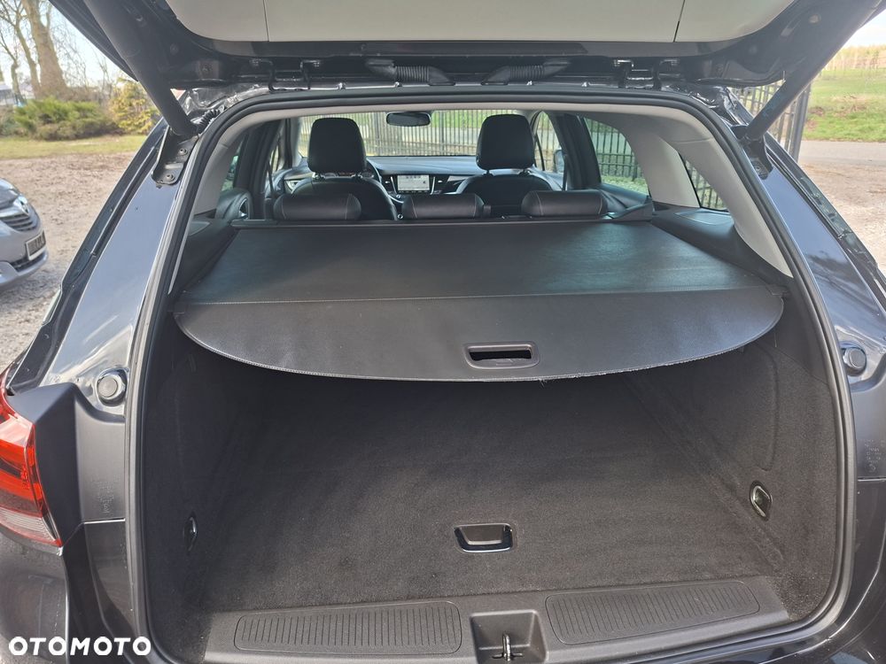 Opel Astra 1.6 CDTI Elite S&S - 25