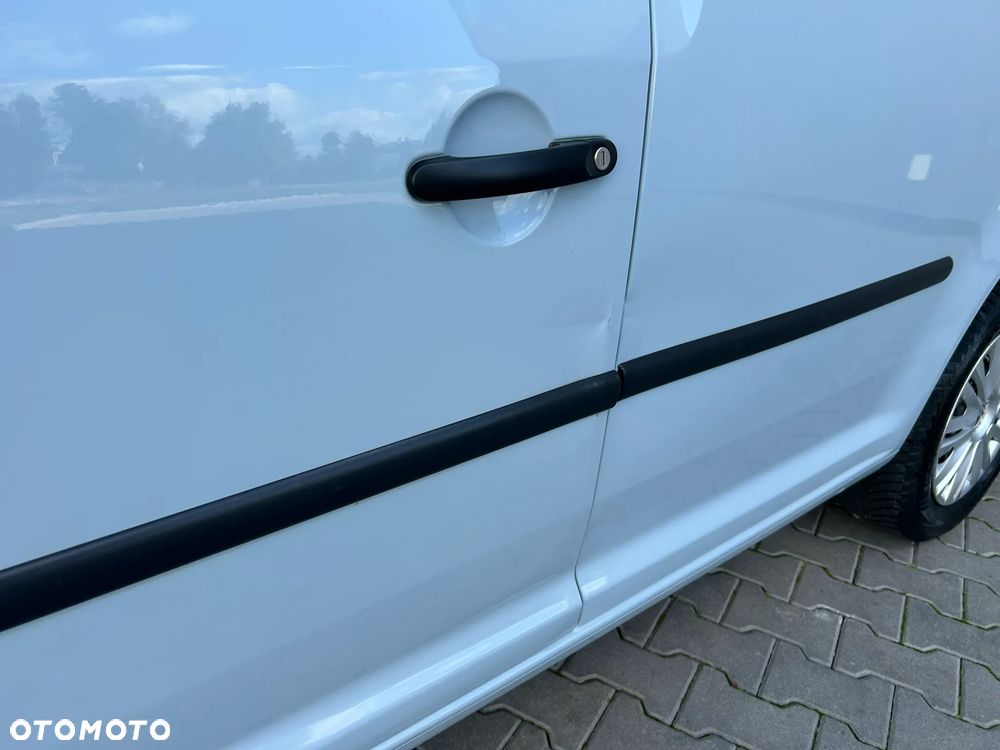 Volkswagen Caddy - 15
