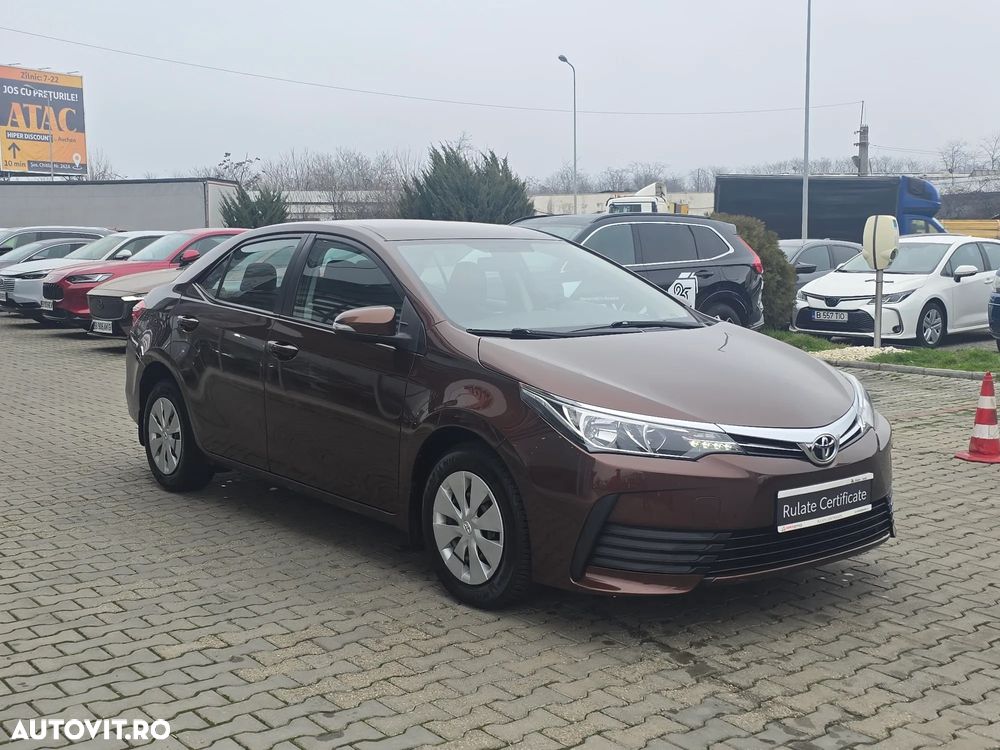 Toyota Corolla 1.6 Valvematic Terra - 3