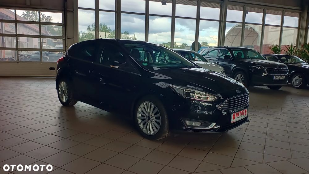 Ford Focus 1.5 EcoBoost Titanium ASS - 9