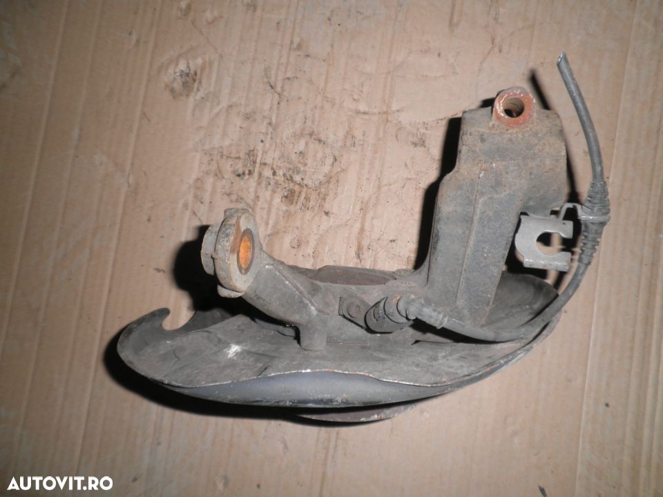 Fuzeta Dreapta Fata VW Scirocco 2010 - 2