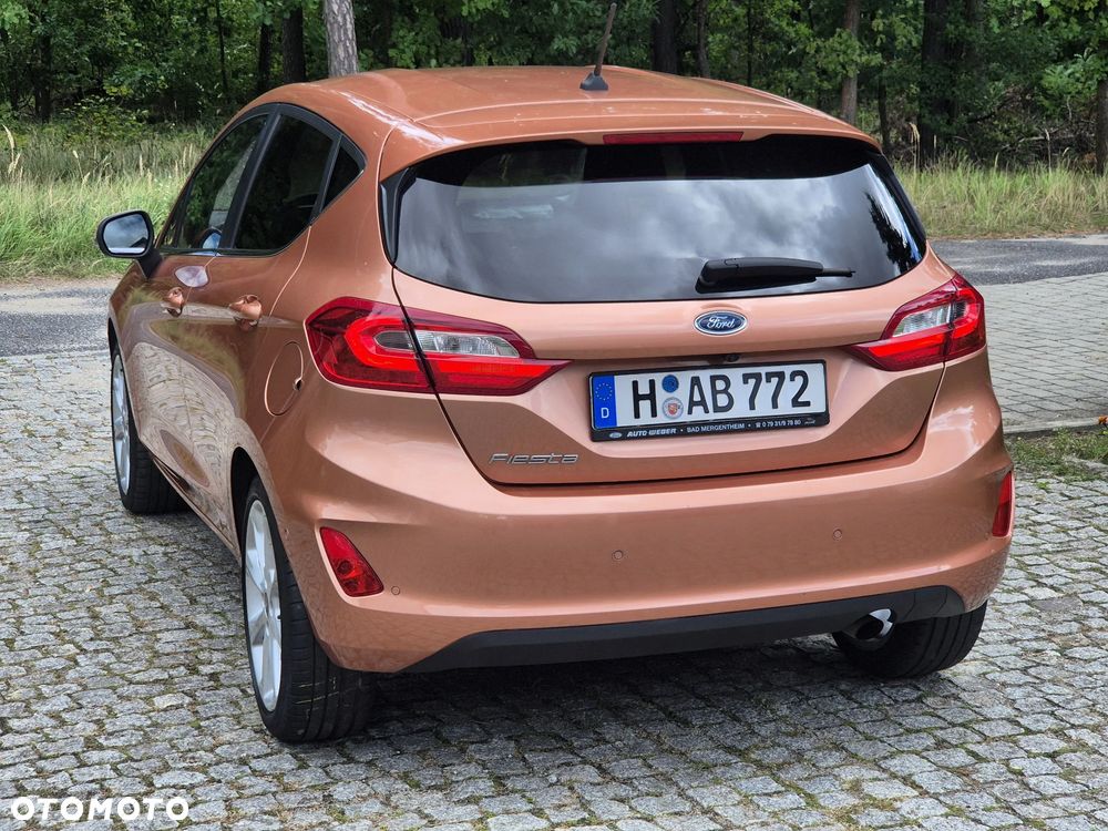 Ford Fiesta 1.1 S&S TITANIUM - 6