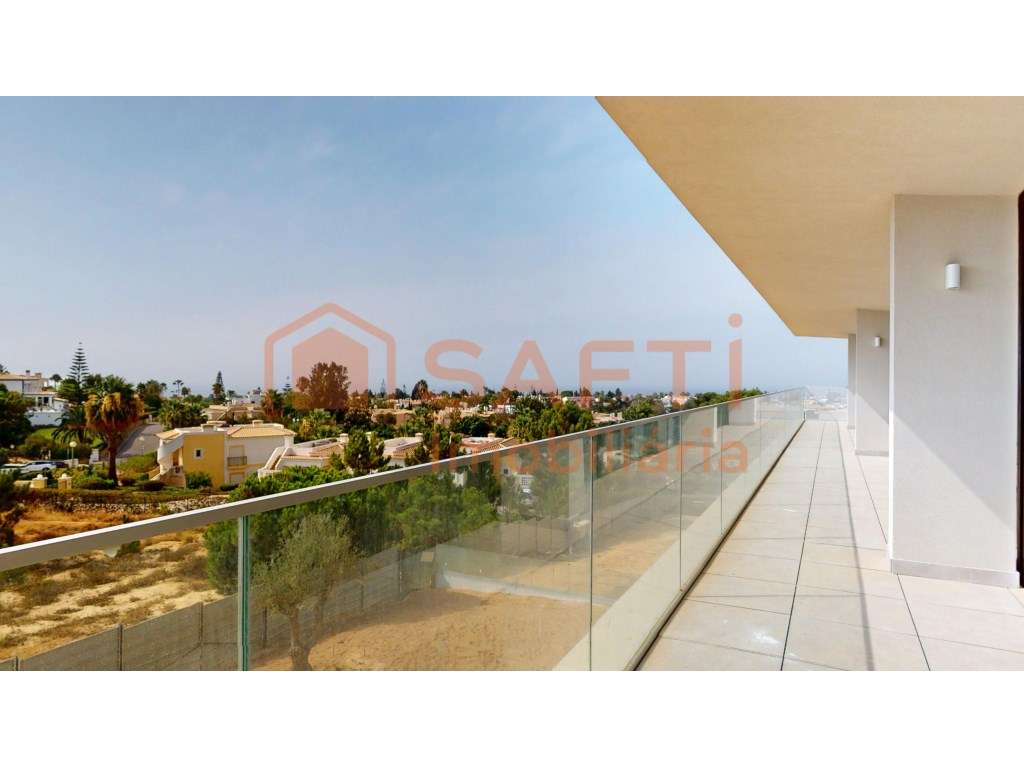 Penthouse em Carvoeiro - Grande imagem: 3/29