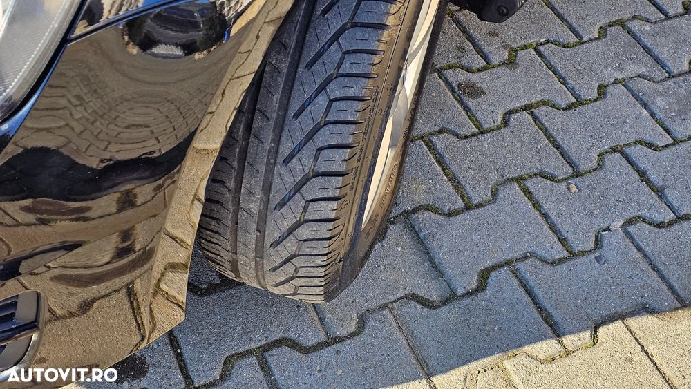 Volkswagen Golf 1.2 TSI BlueMotion Technology Comfortline - 21