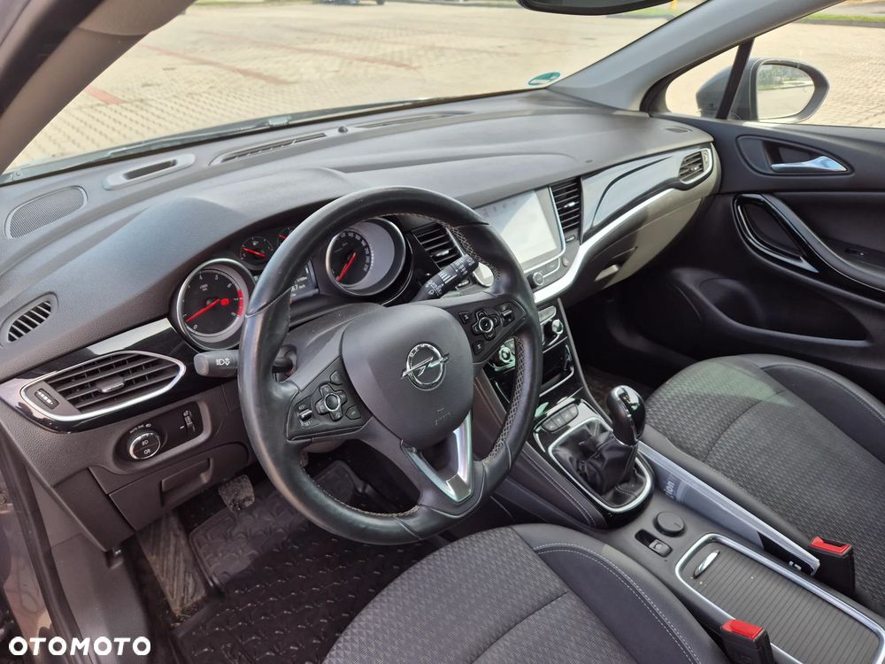 Opel Astra 1.4 T Elite - 16