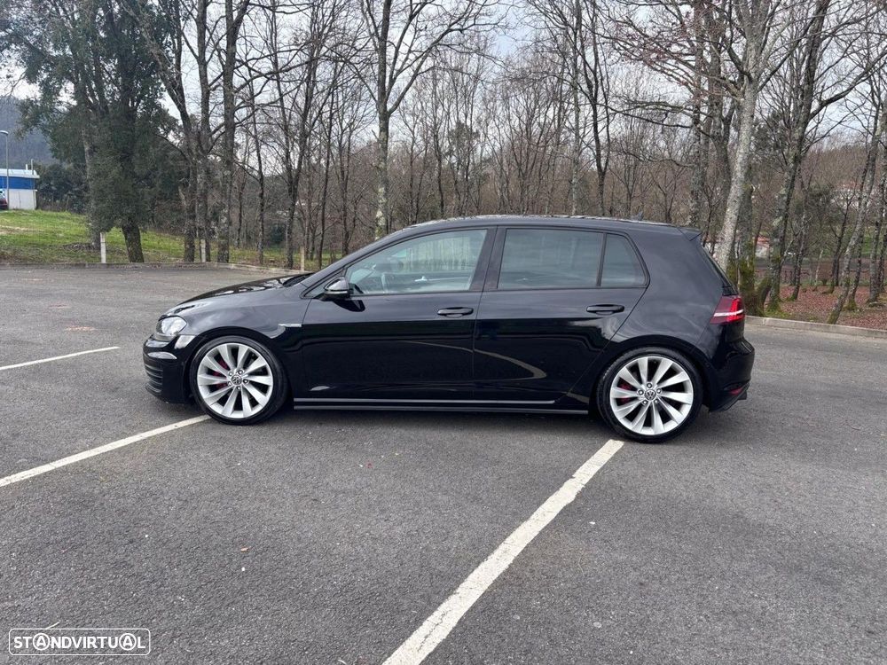 VW Golf 2.0 TDI GTD DSG - 8
