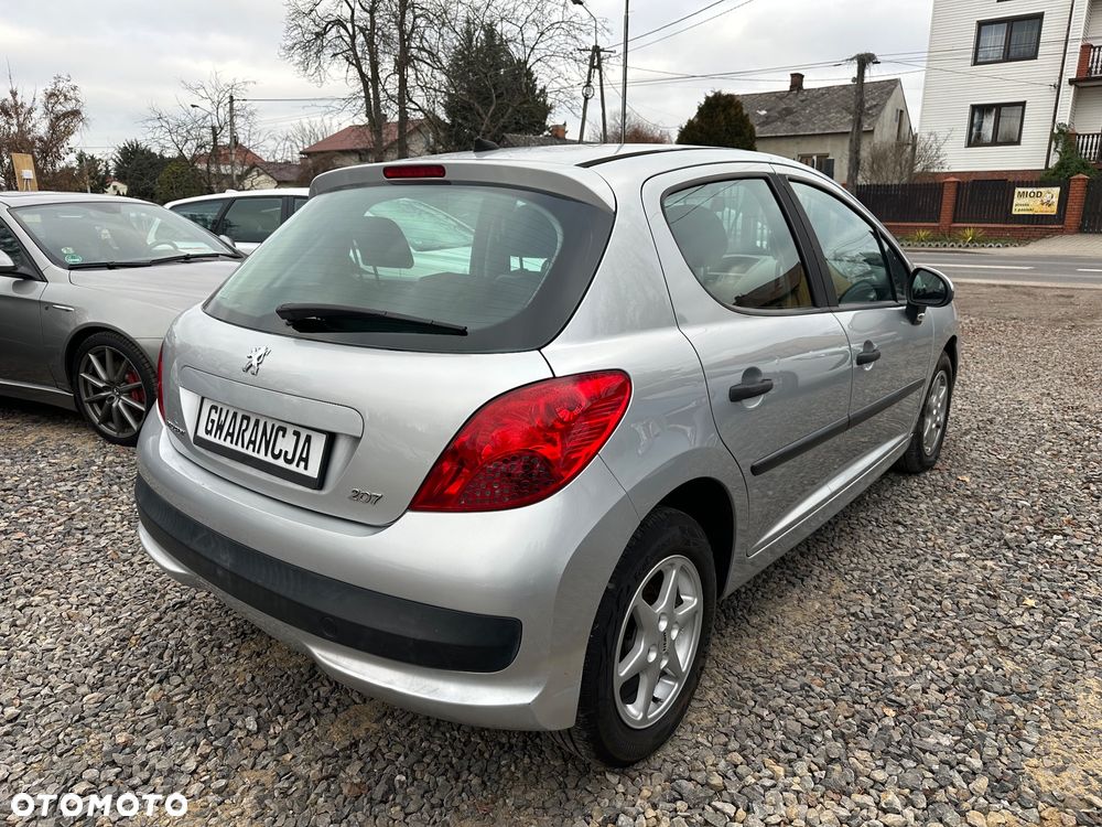 Peugeot 207 75 Urban Move - 9