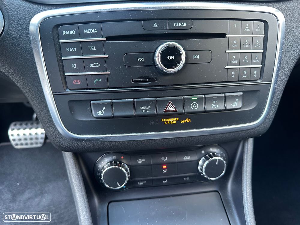 Mercedes-Benz CLA 200 d Shooting Brake AMG Line Aut. - 23