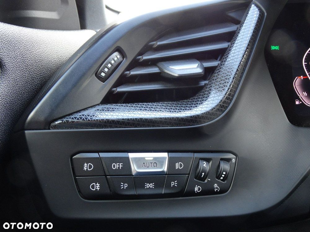 BMW Seria 2 218i M Sport - 18