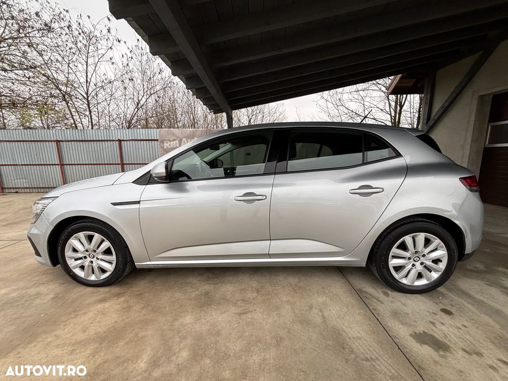 Renault Megane BLUE dCi 115 Equilibre - 9