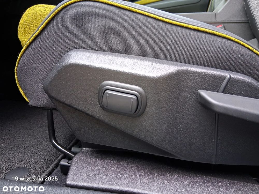 Renault 5 52kWh Comfort Range Iconic Cinq - 21