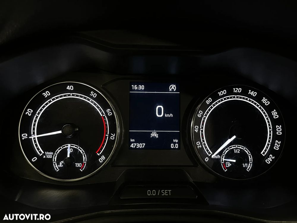 Skoda Scala 1.0 TSI Style - 27