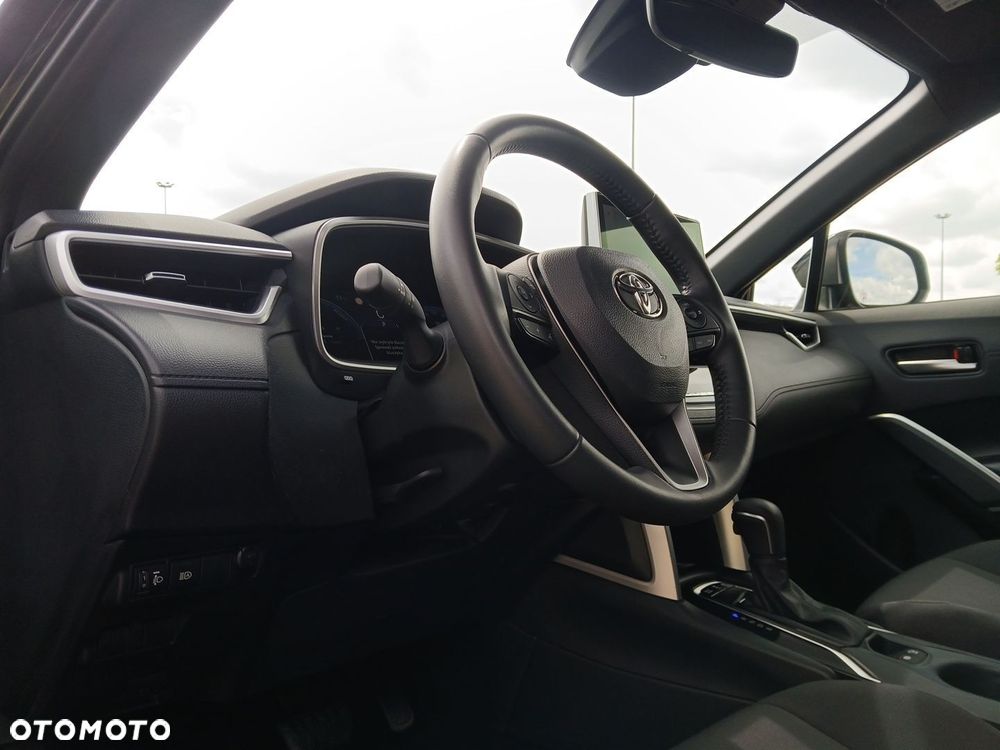 Toyota Corolla Cross - 19