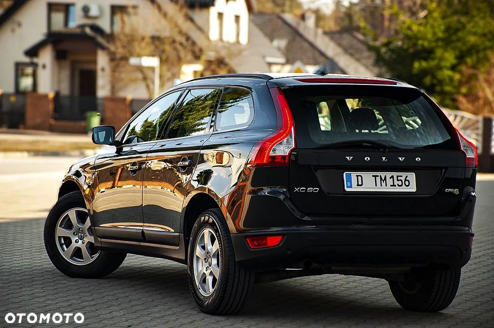 Volvo XC 60 DRIVe Momentum - 18