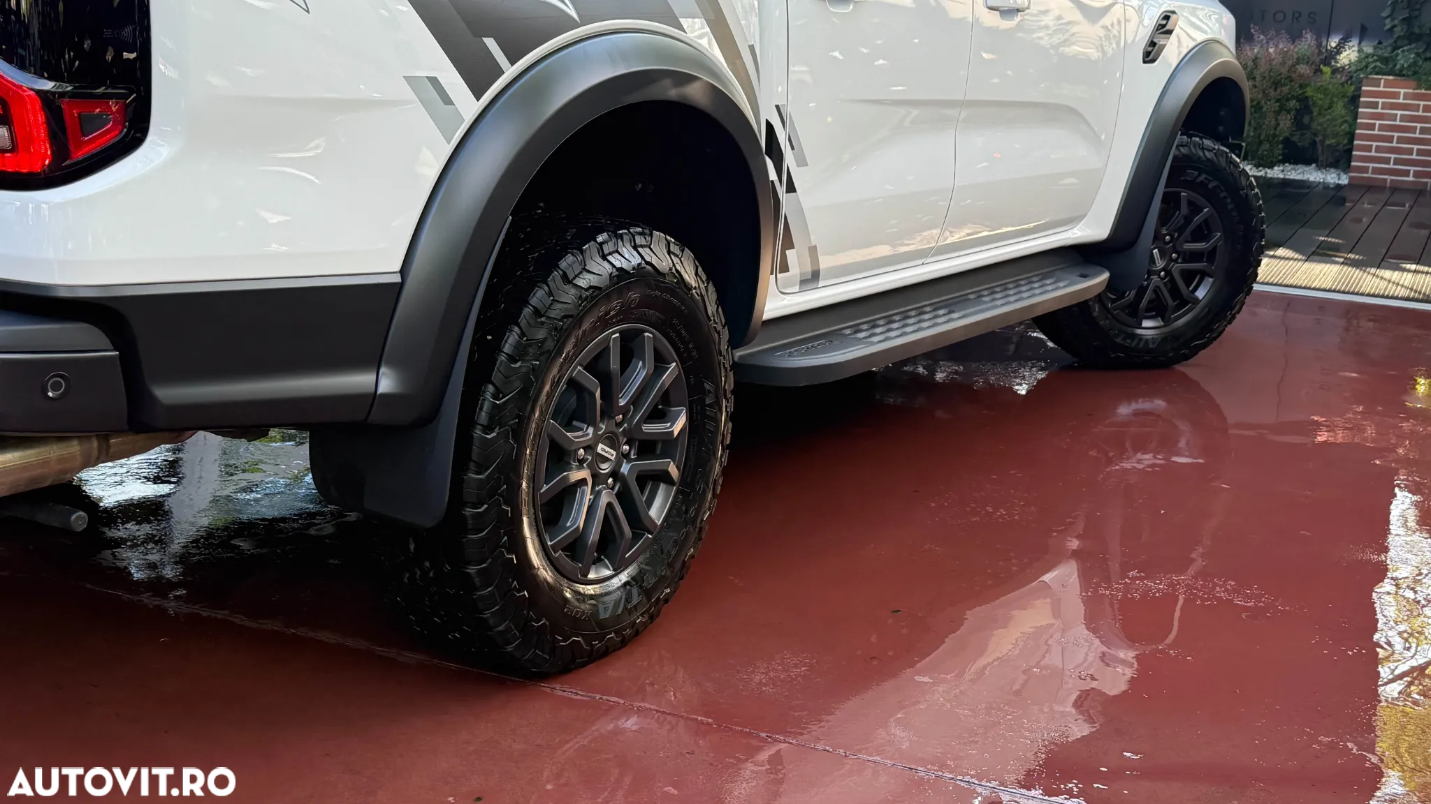 Ford Ranger Pick-Up 3.0 EcoBoost 288 CP 4x4 Cabina Dubla Raptor Aut. - 8