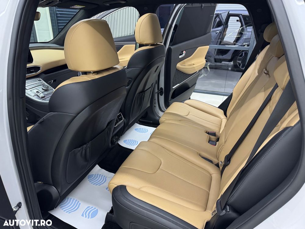 Hyundai Santa Fe 1.6 l 265 CP 4WD 6AT Luxury - 7
