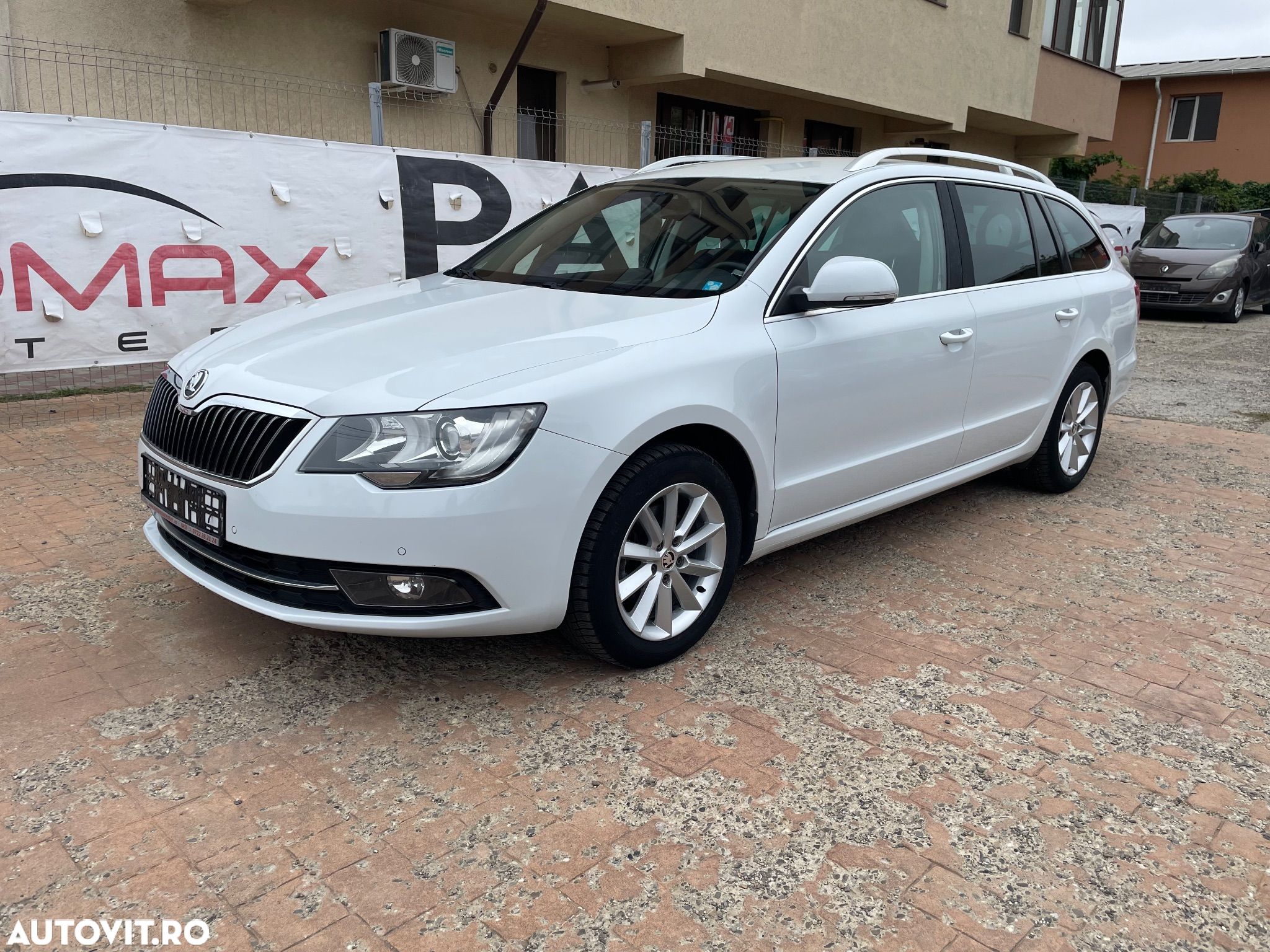 Skoda Superb 1.6 TDI Ambition - 1