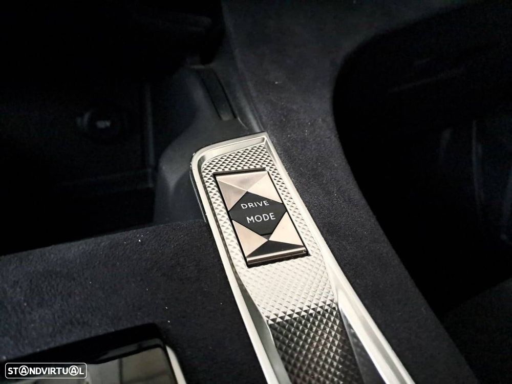 DS DS7 E-Tense Performance Line+ EAT8 - 21