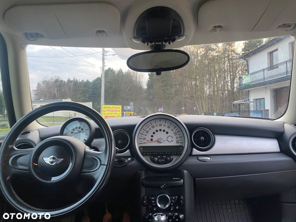 MINI Cooper D Bayswater - 9