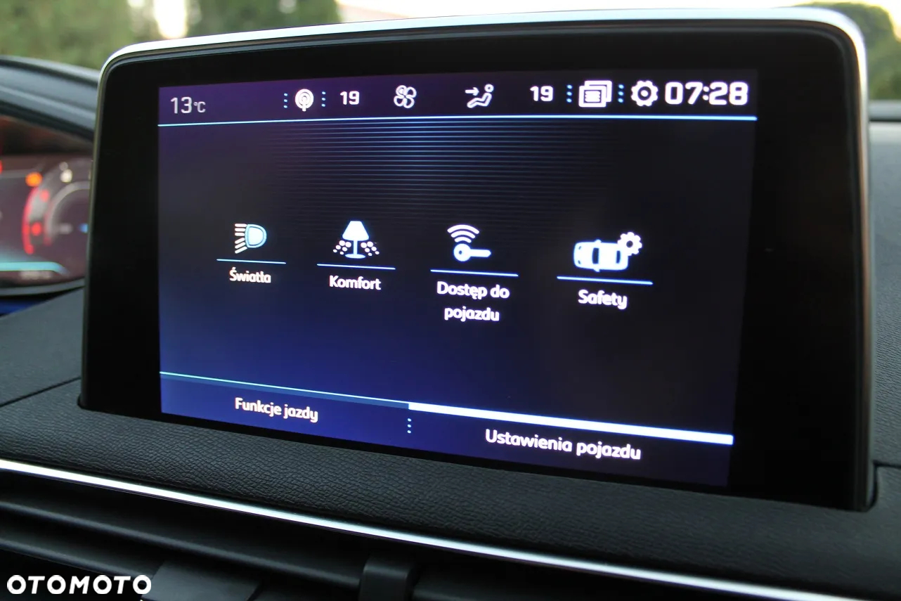 Peugeot 3008 2.0 BlueHDi Allure - 27