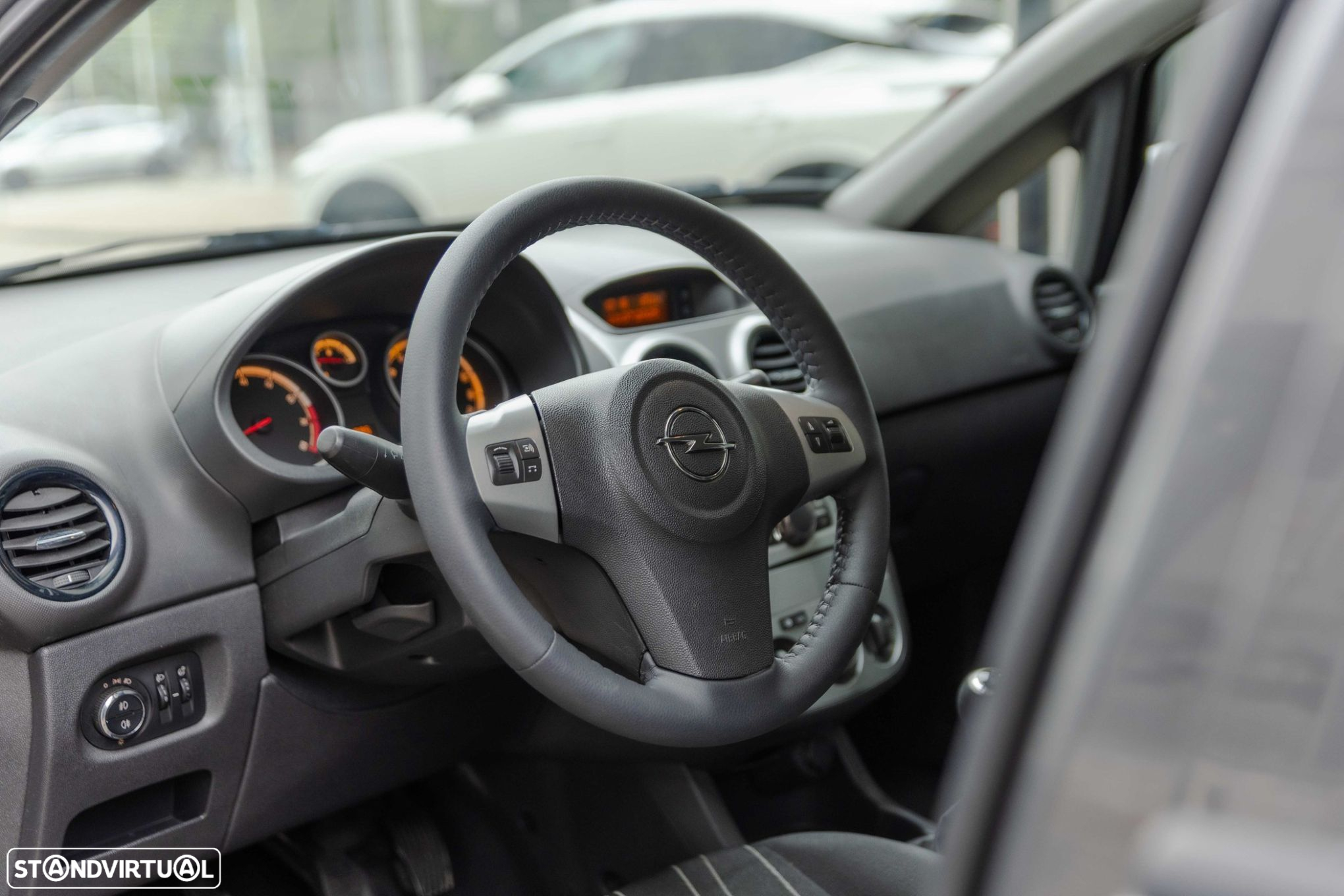 Opel Corsa 1.2 Enjoy - 9
