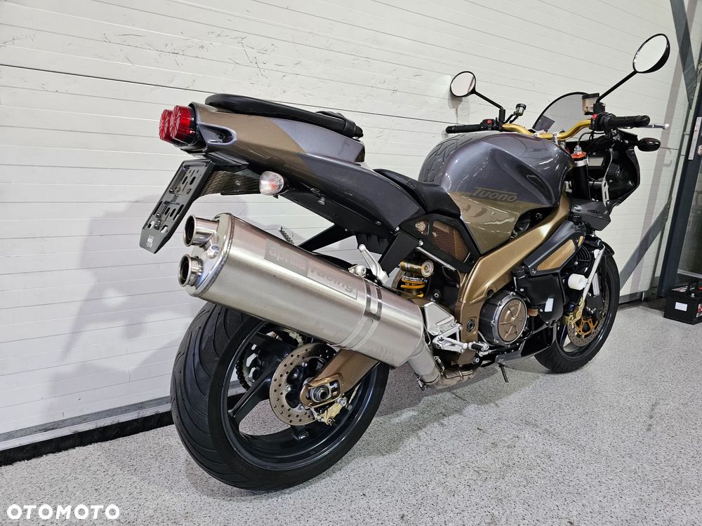 Aprilia Tuono - 25
