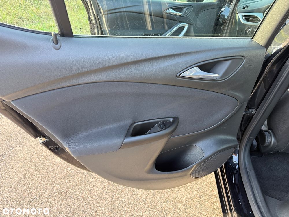 Opel Astra 1.2 Turbo Edition - 14