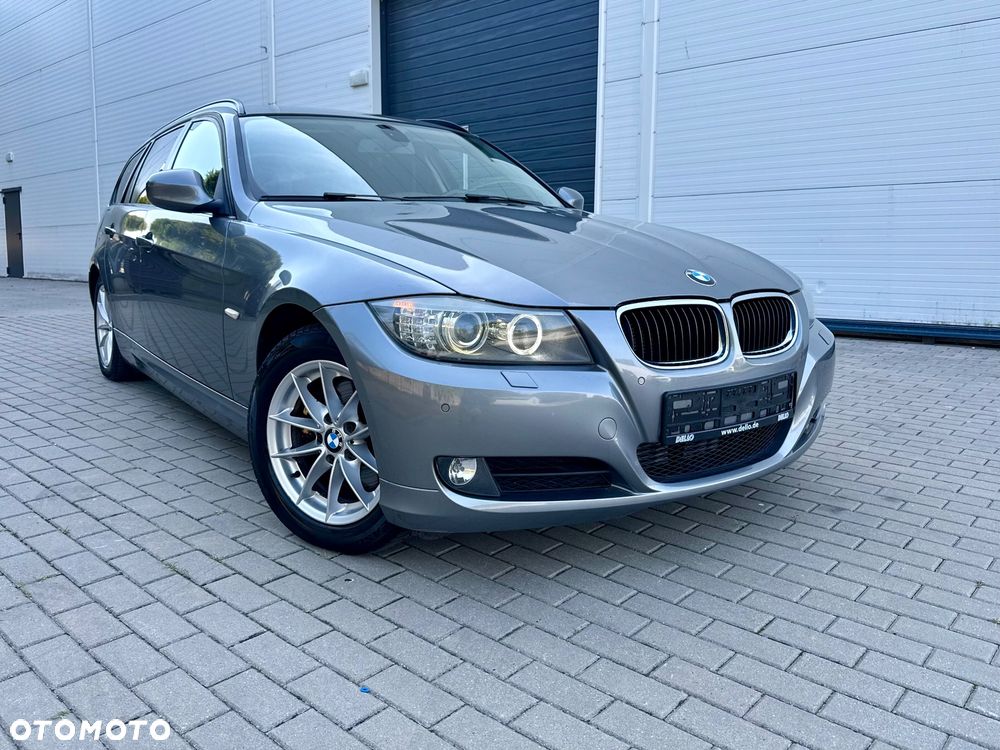 BMW Seria 3 - 1