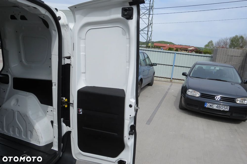 Fiat DOBLO 1.6MultiJet 105KM - 29
