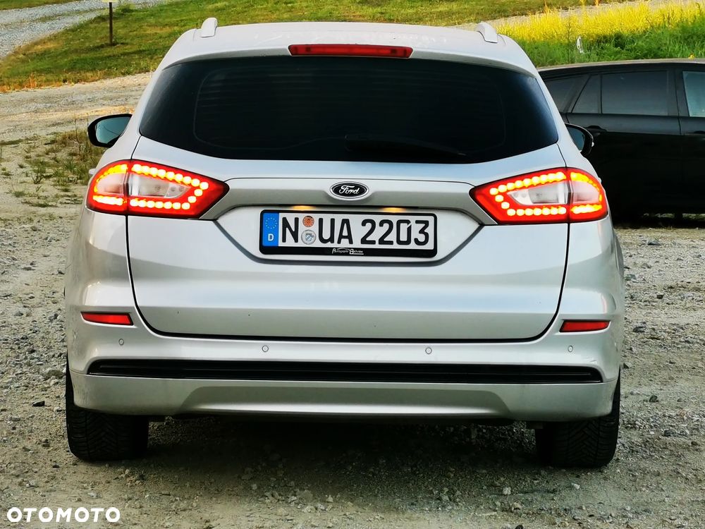 Ford Mondeo Turnier 2.0 TDCi Start-Stopp PowerShift-Aut Titanium - 5