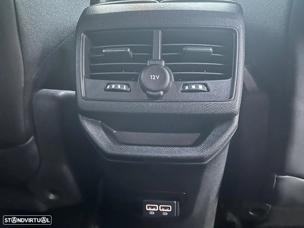Peugeot 3008 1.5 BlueHDi GT Line Baixo Consumo EAT8 - 53