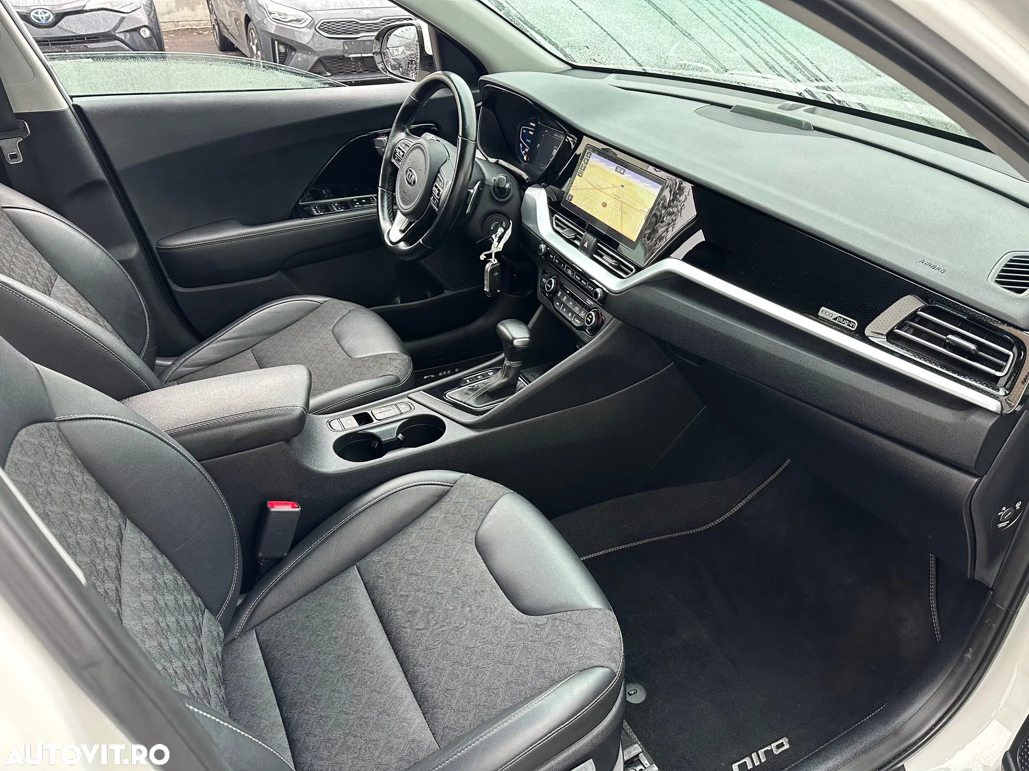 Kia Niro 1.6 GDI PHEV 2WD Aut. Vision - 7