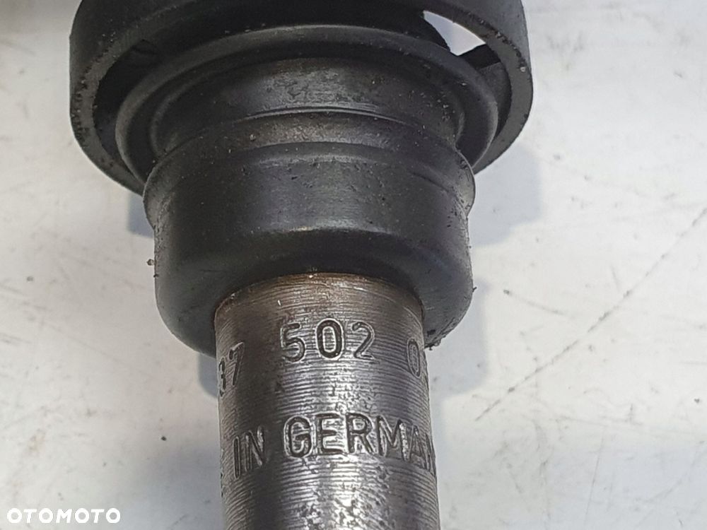 WTRYSKIWACZ Mercedes W126 C126 5.6 V8 560 SEC _ wtrysk 0437502035 - 6