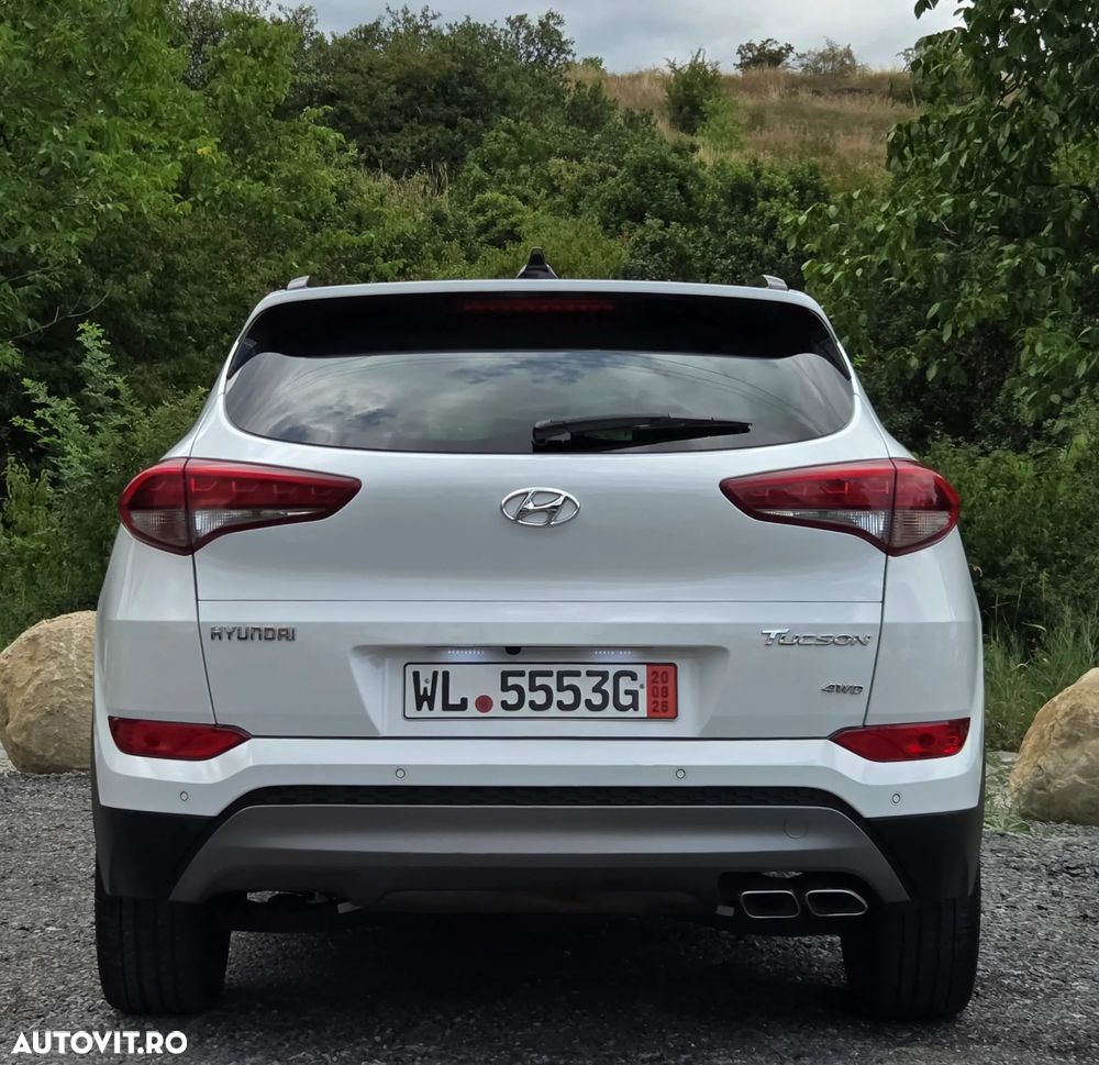 Hyundai Tucson 2.0 CRDI 4WD Automatik Premium - 13