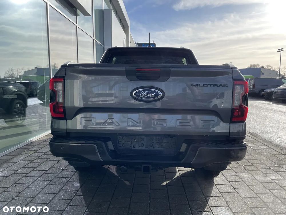 Ford Ranger - 10